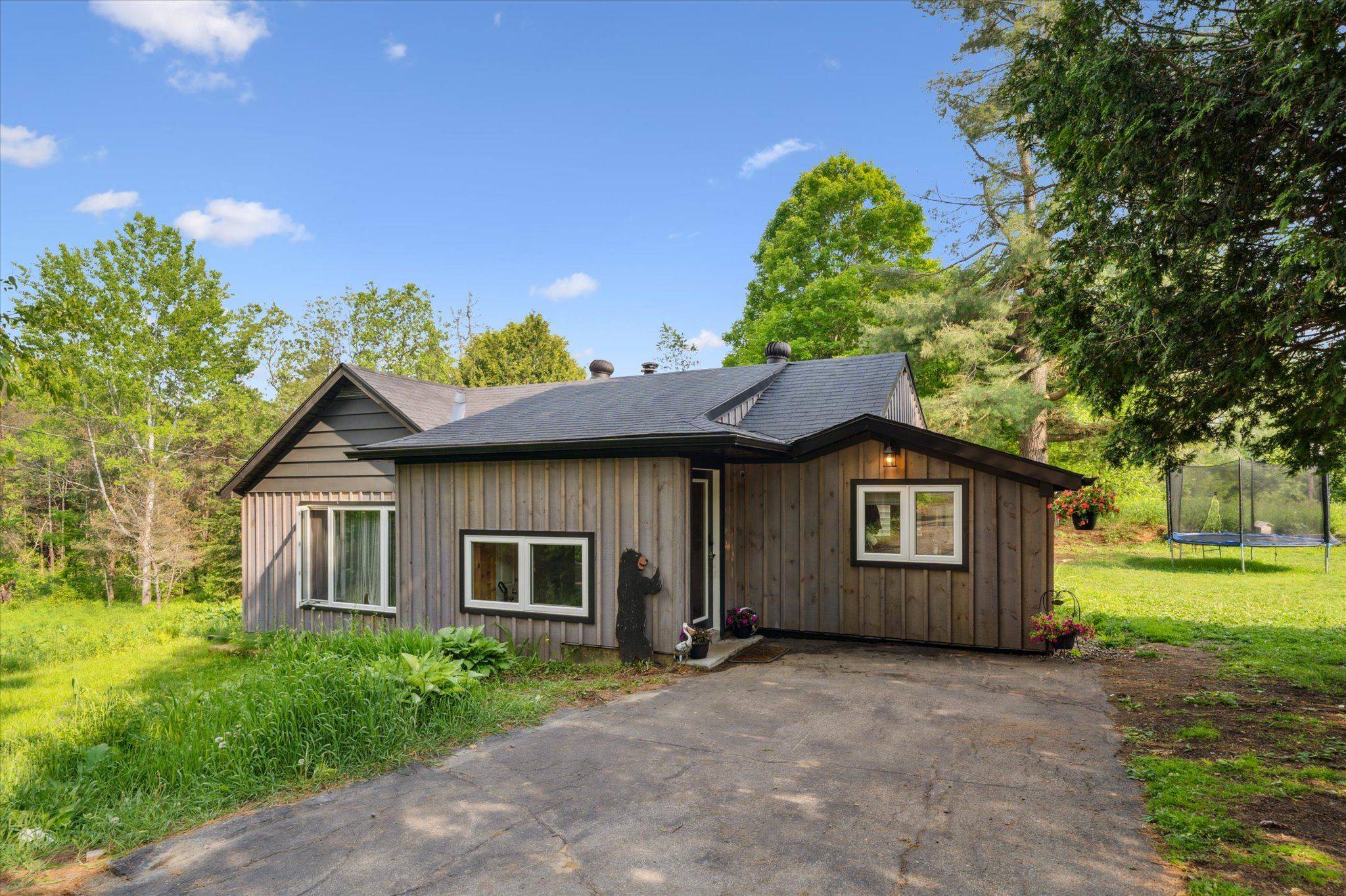 Bracebridge, ON P1L 1X4,1151 Beatrice Town Line