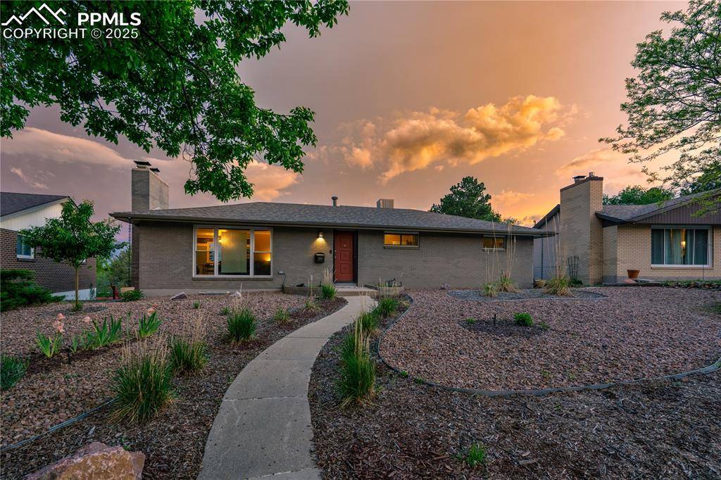 2206 Patrician WAY, Colorado Springs, CO 80909