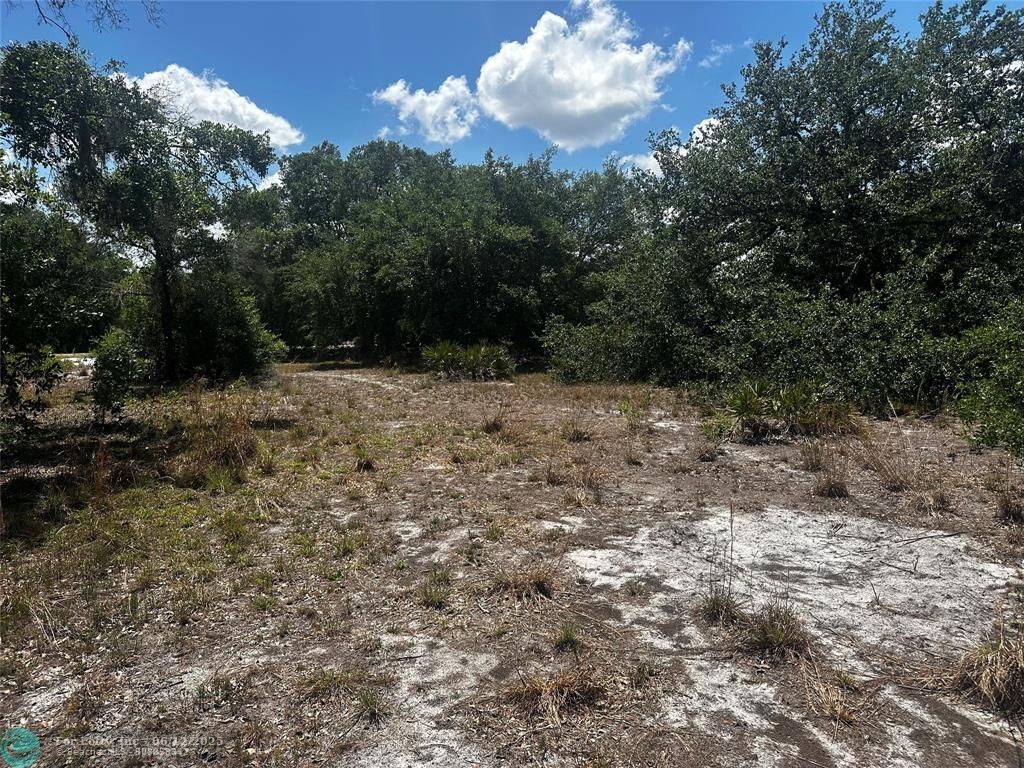 18571 NW 284th St, Okeechobee, FL 34972