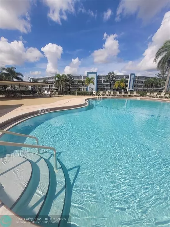 Boca Raton, FL 33434,4003 Lincoln A #4003