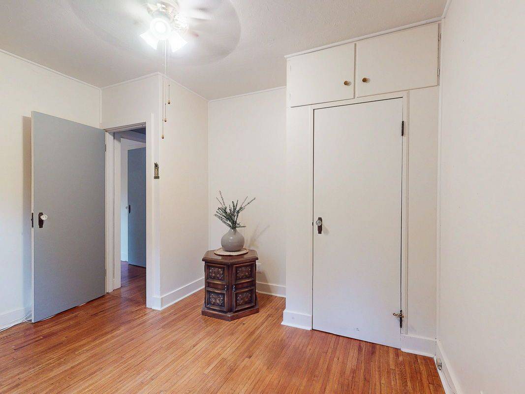 Owen Sound, ON N4K 3Y2,572 14th ST W