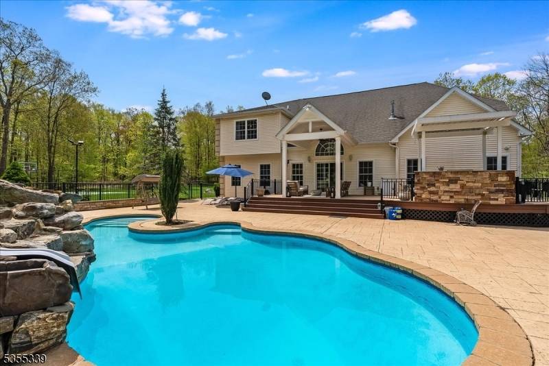 Sparta Twp., NJ 07871,727 Woodport Rd