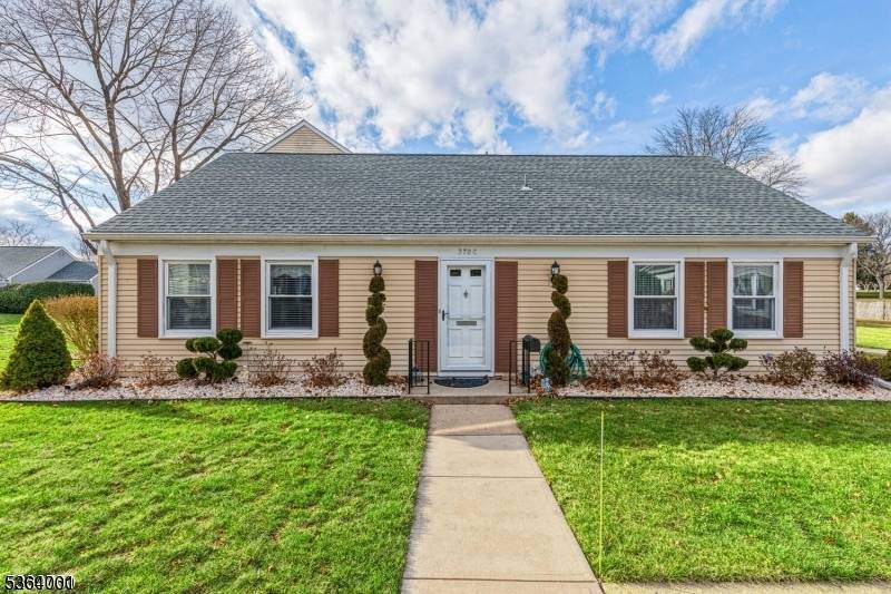 378C Old Nassau Rd #C, Monroe Twp., NJ 08831