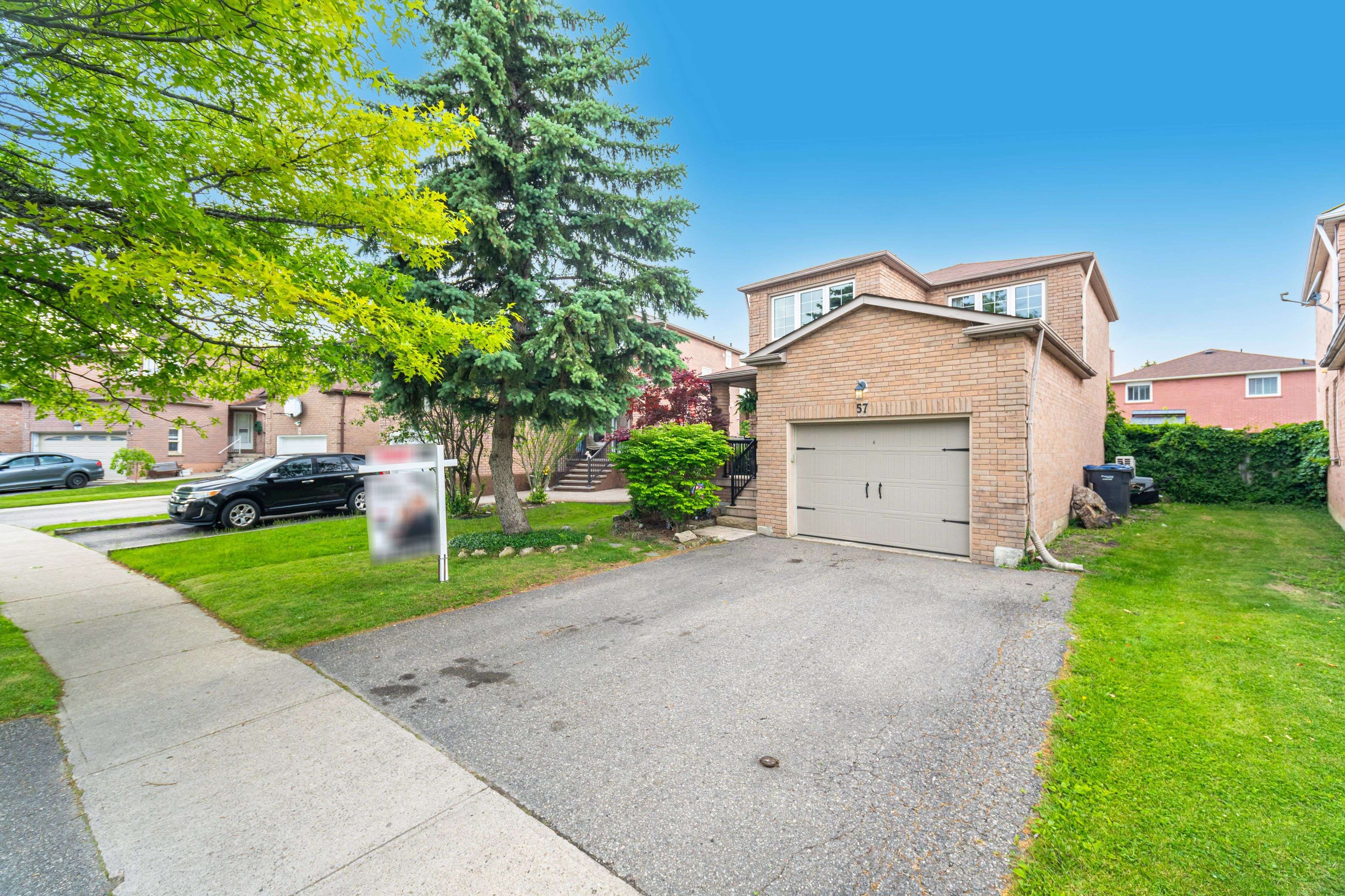 Brampton, ON L6Y 4M1,57 Faywood DR