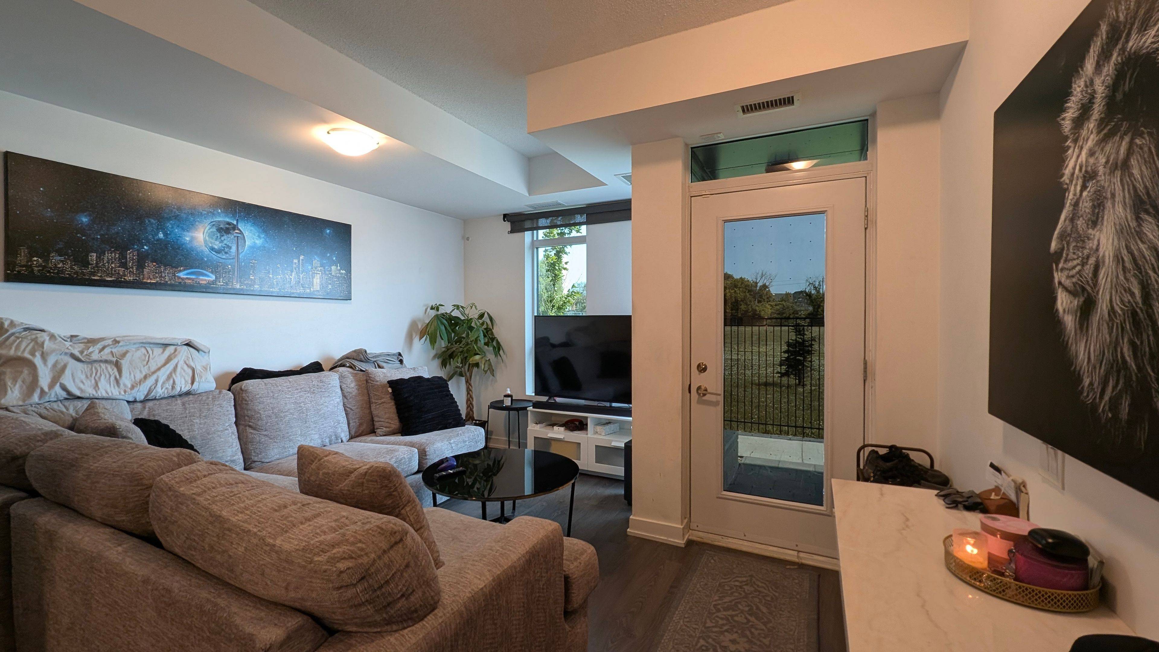 Toronto W06, ON M8Y 0C7,251 Manitoba ST #128