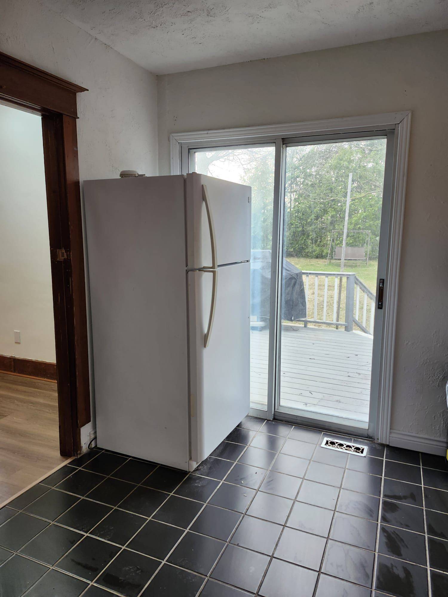 Waterloo, ON N2L 1V3,180 Erb ST W
