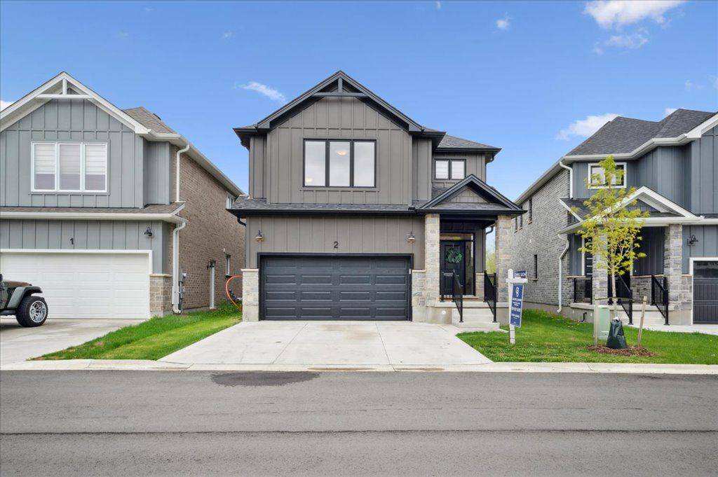 32 Faith ST #2, Cambridge, ON N1T 0E8