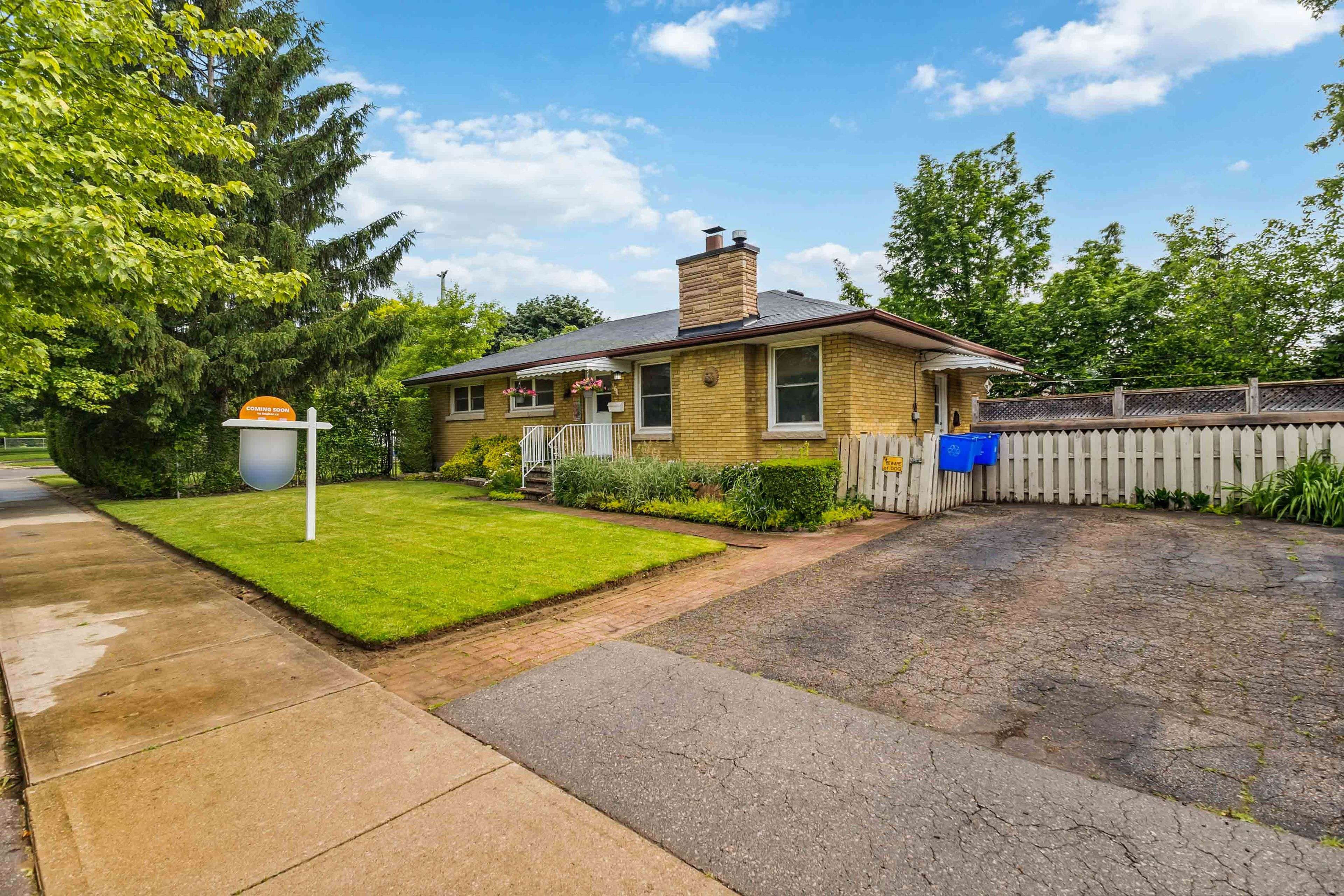 London East, ON N5W 4Z4,164 Atkinson BLVD