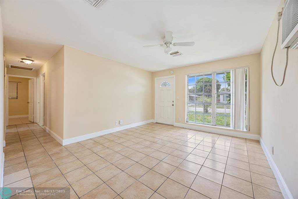 Riviera Beach, FL 33404,1640 W 11th St