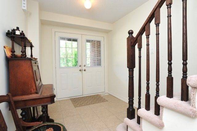 Mississauga, ON L5C 0A2,2596 Glengarry RD E #22