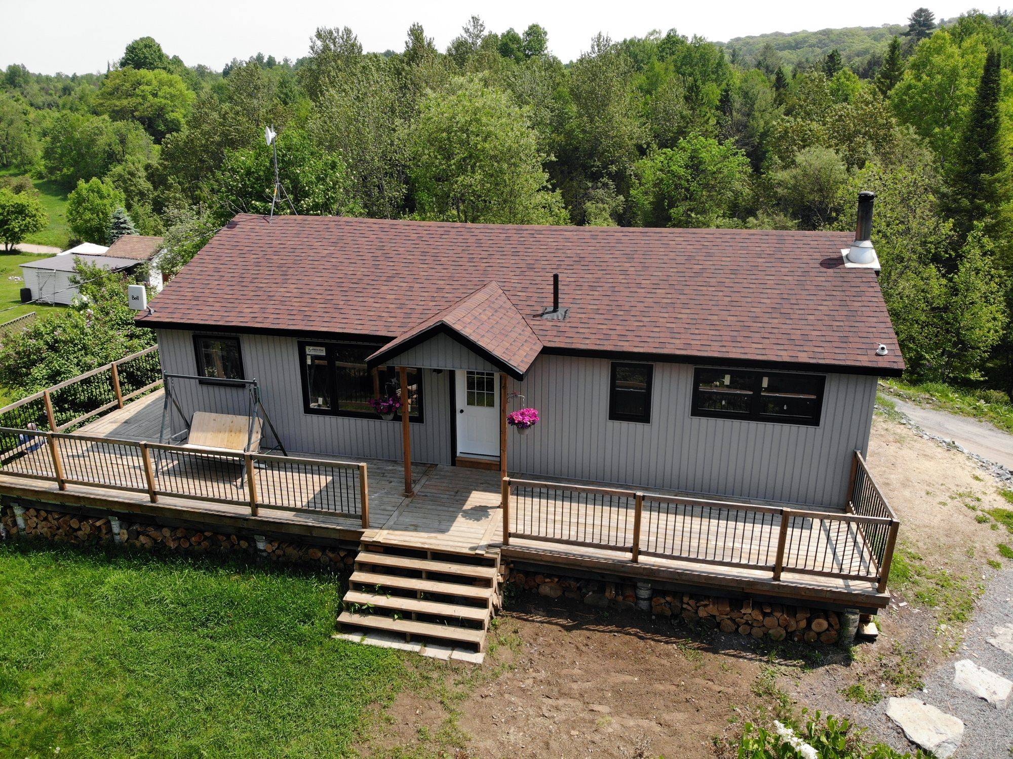 99 Moore LN, Bancroft, ON K0L 1C0