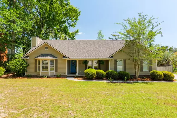 1002 Williamsburg Drive,  Valdosta,  GA 31602