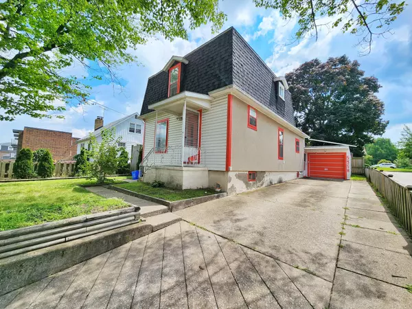 Niagara Falls, ON L2G 1M3,5958 Summer ST