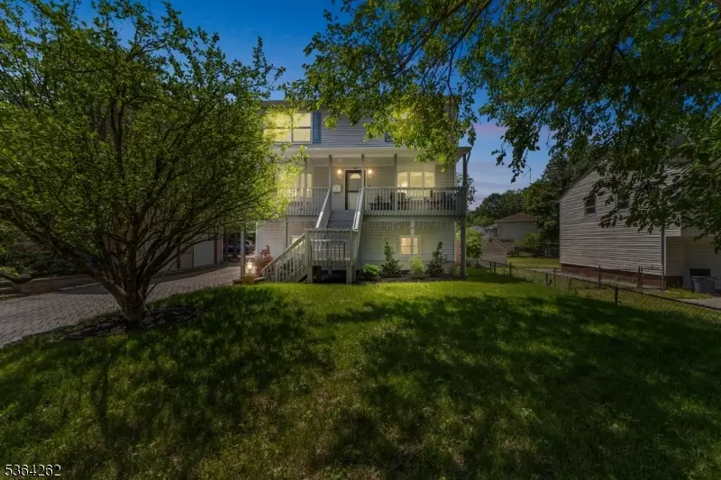 7 Roosevelt St, Pequannock Twp., NJ 07440