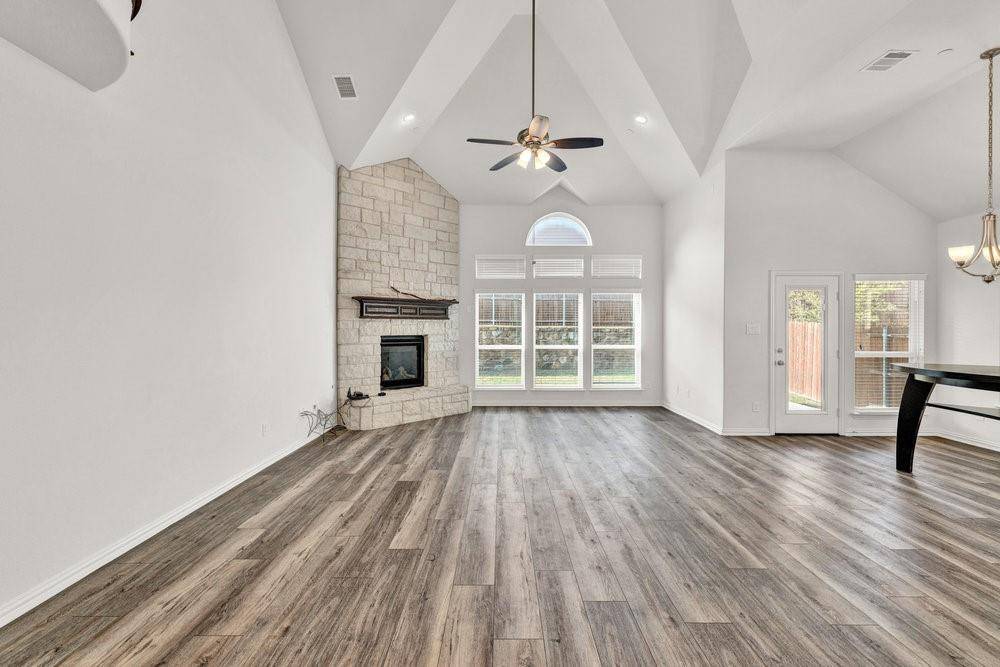 Denton, TX 76208,7812 Falcon Ridge Road