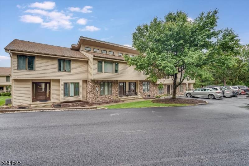 312 Cheyenne Rd #312, Andover Twp., NJ 07848
