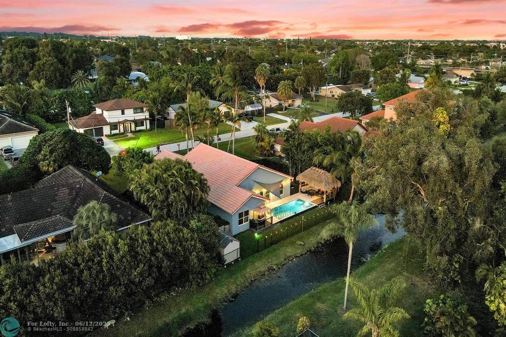 Plantation, FL 33323,11420 NW 26th St