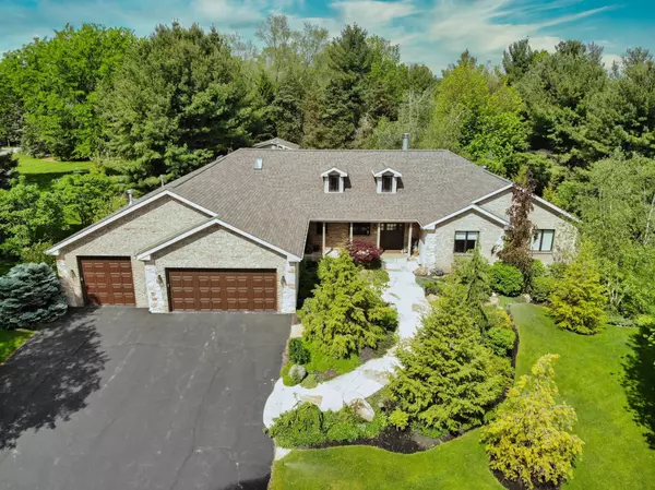 5272 PIERCE LAKE Drive, Caledonia, IL 61011