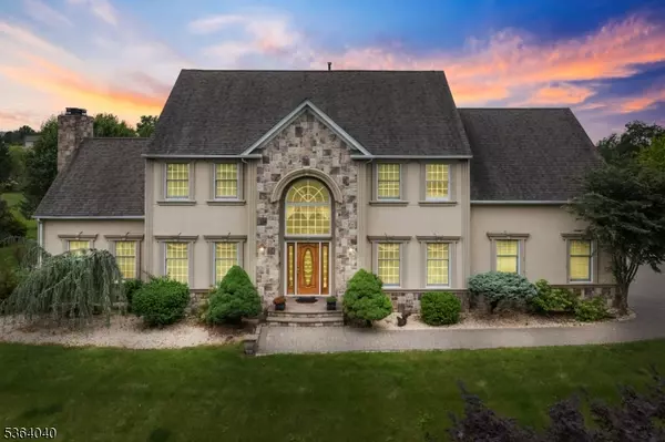 31 Deer Path, Hillsborough Twp., NJ 08844