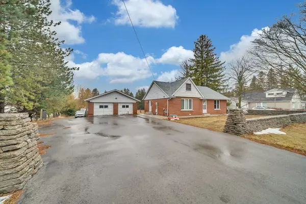 Puslinch, ON N0B 2J0,26 Brock RD N