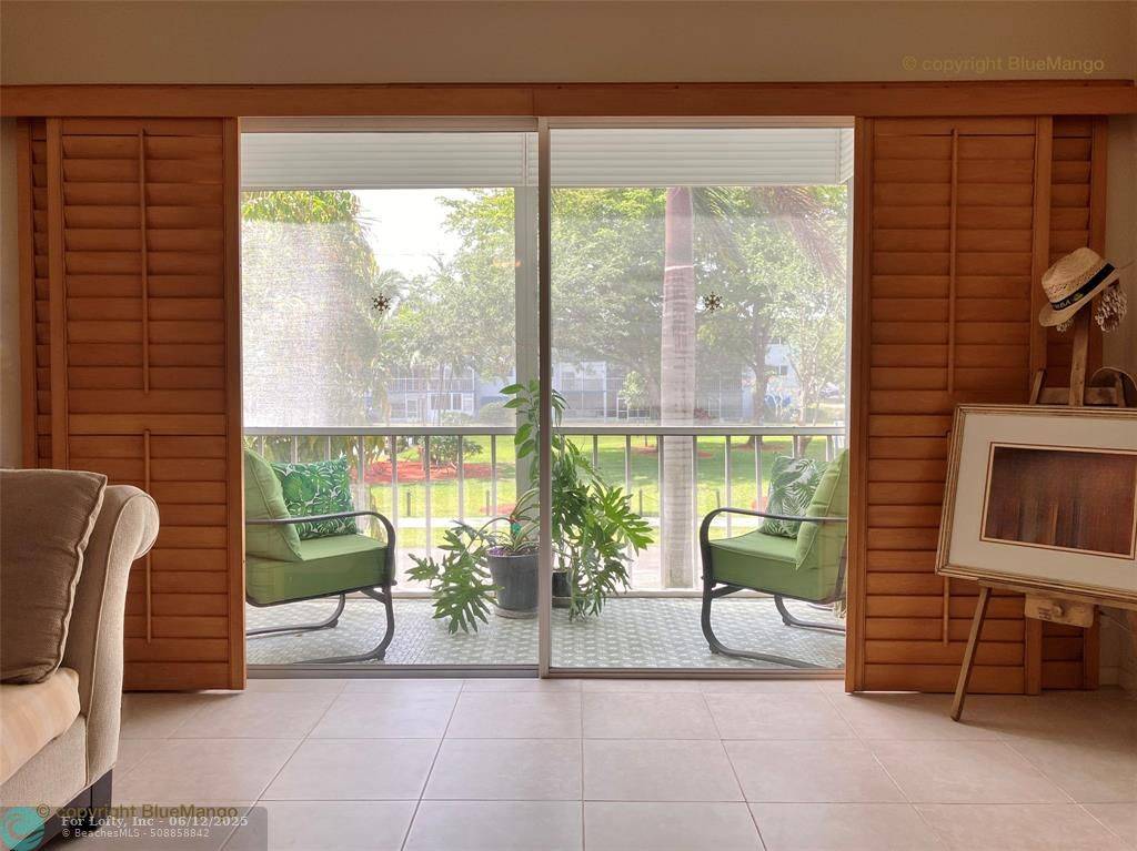 Hollywood, FL 33021,4900 Washington St #211