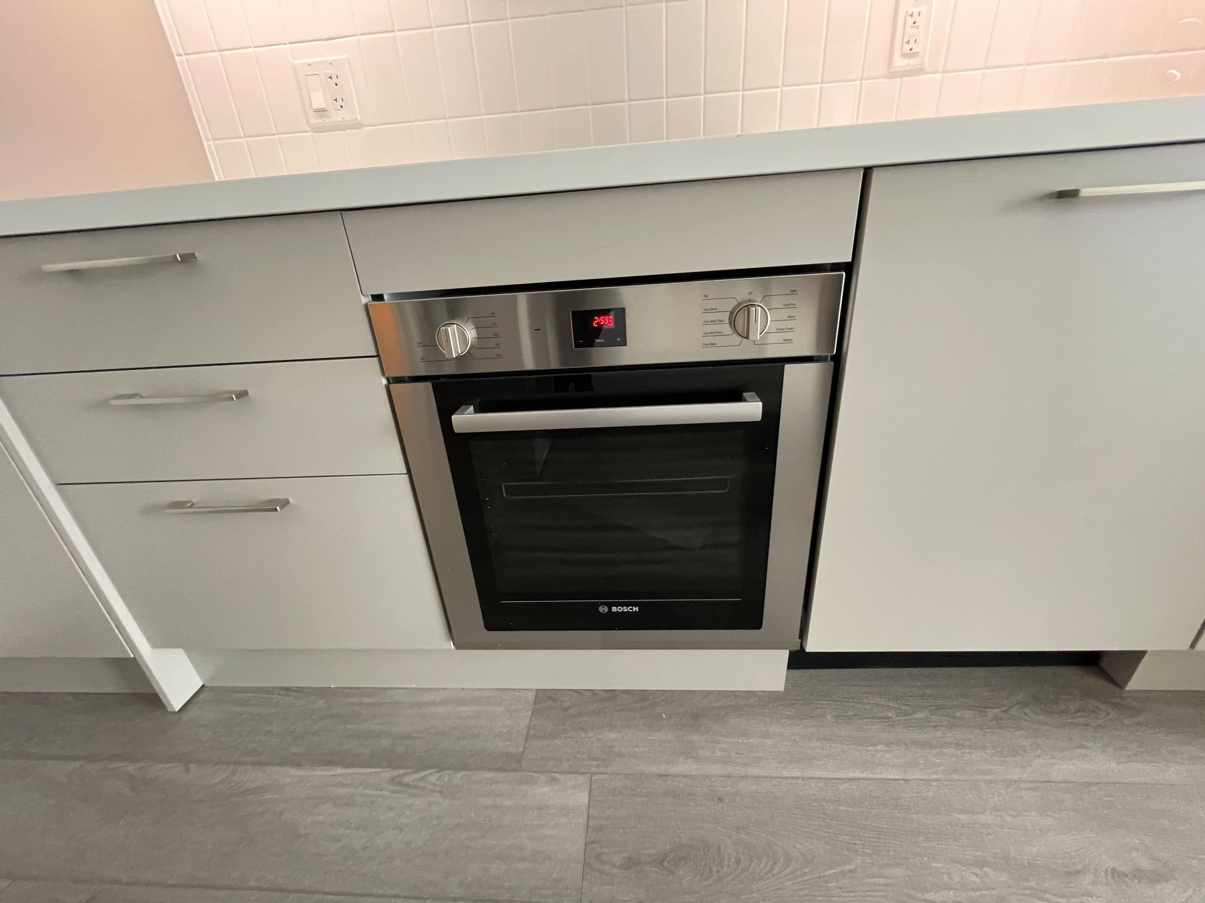 Markham, ON L6G 0H9,56 Andre de Grasse ST #2313