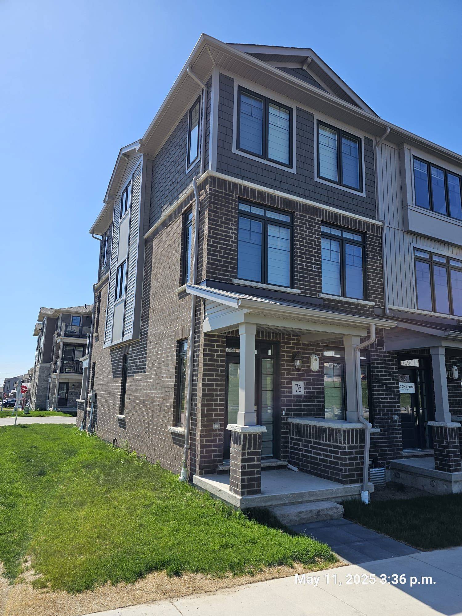 Cambridge, ON N1R 0C6,10 Birmingham DR #76