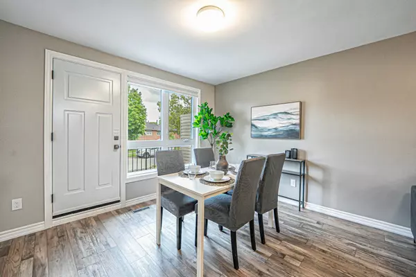 Mississauga, ON L5J 2Y2,794 Embassy AVE