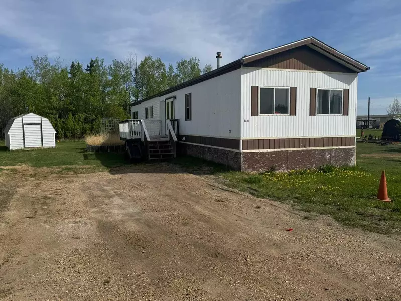 5028 53 AVE, Girouxville, AB T0H 1S0