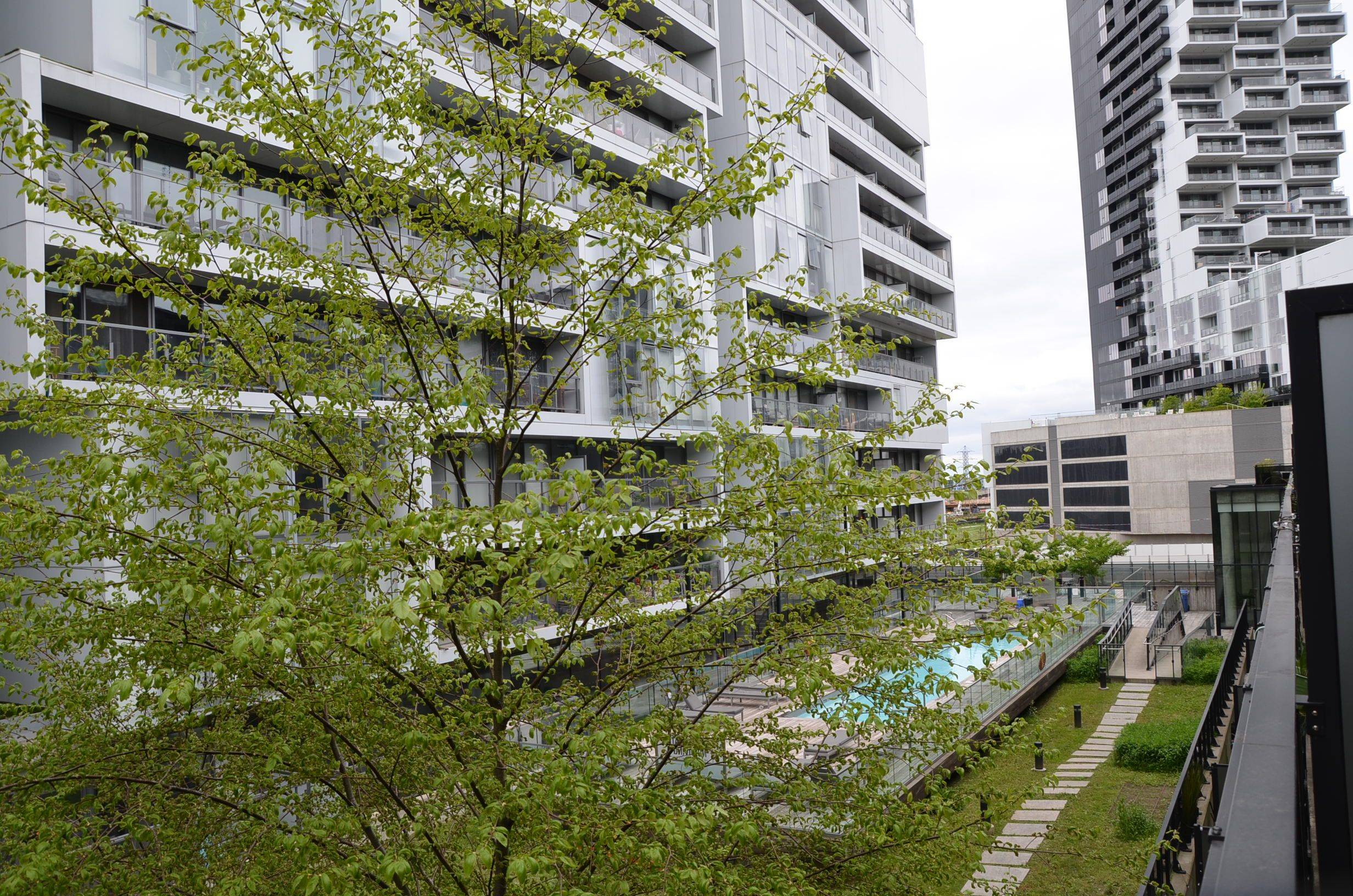 47 Lower River ST #526, Toronto C08, ON M5A 0G1