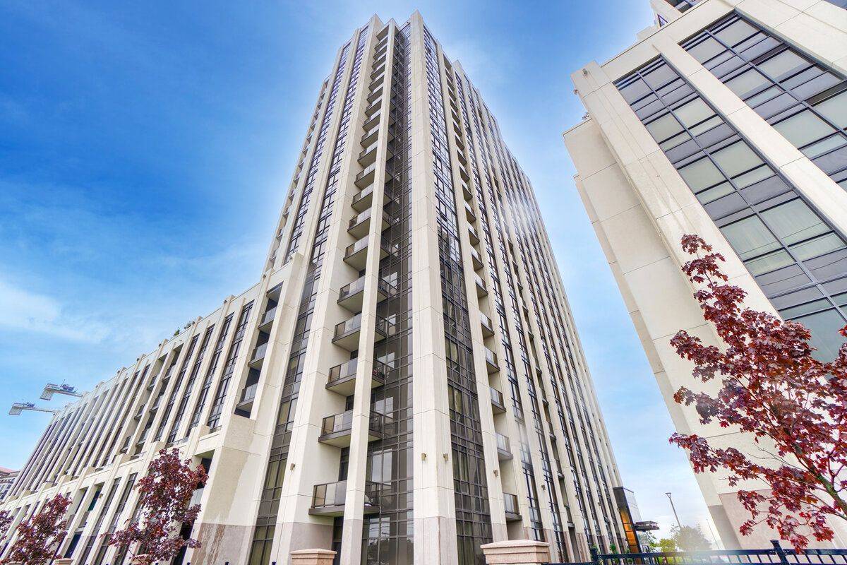 9085 Jane ST #108, Vaughan, ON L4K 0L8