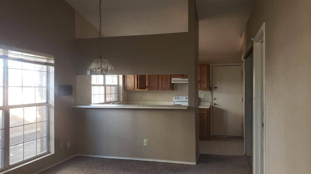 Garland, TX 75040,2412 Country Hollow Lane