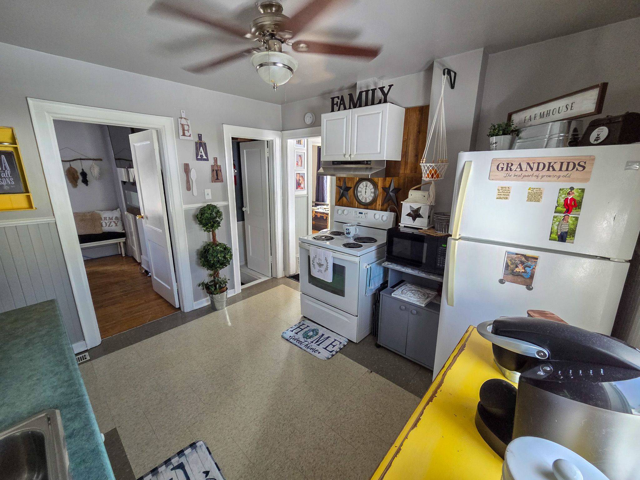 Kirkland Lake, ON P2N 2L1,40 Taylor AVE