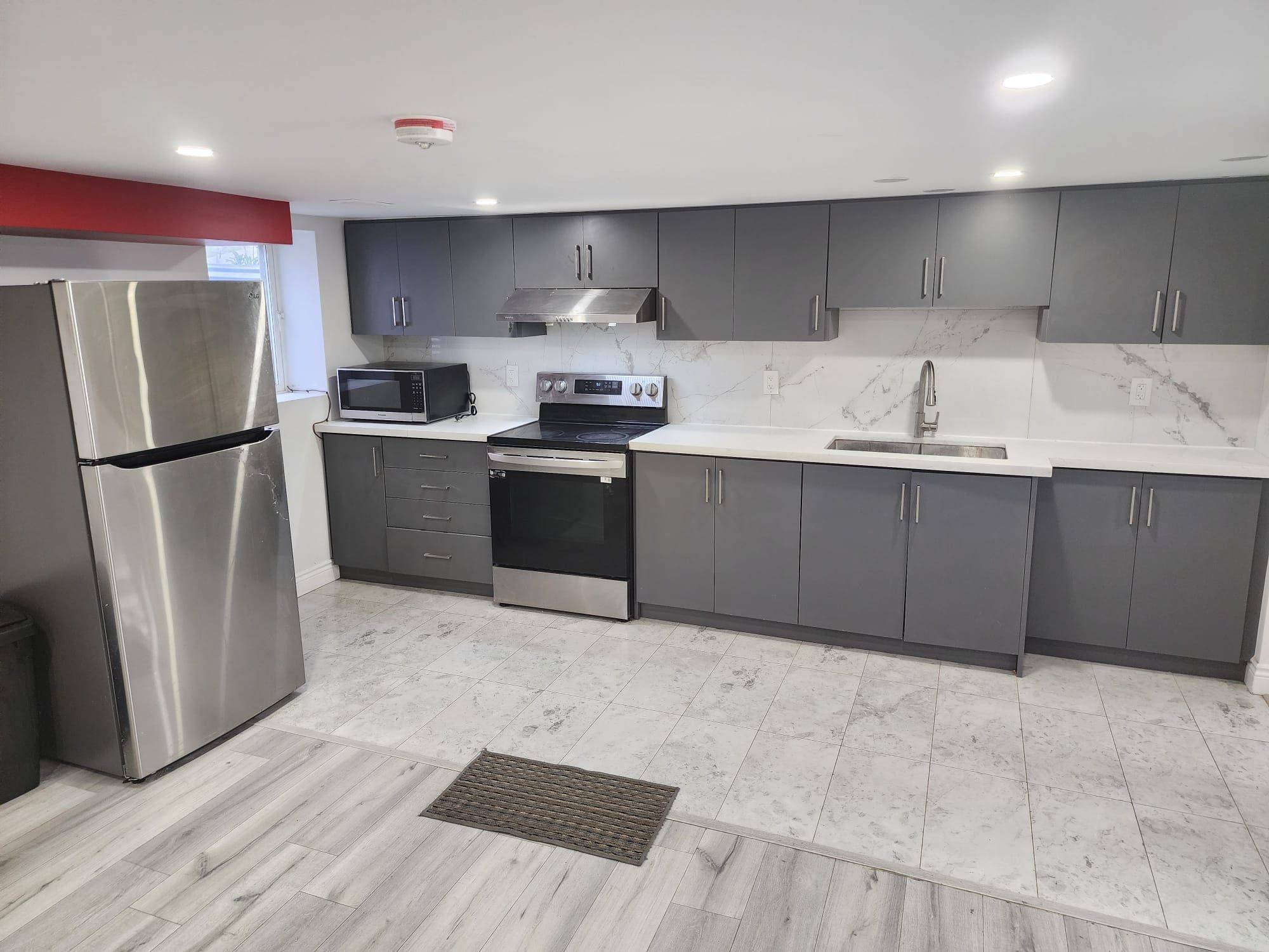 153 Woodhaven RD, Kitchener, ON N2C 1V2