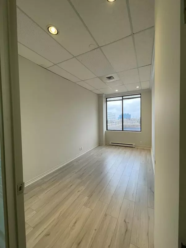 Toronto E05, ON M1W 3Y3,3601 Victoria Park AVE #309
