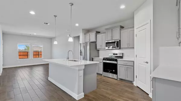 Mansfield, TX 76063,1404 LEONARD Court