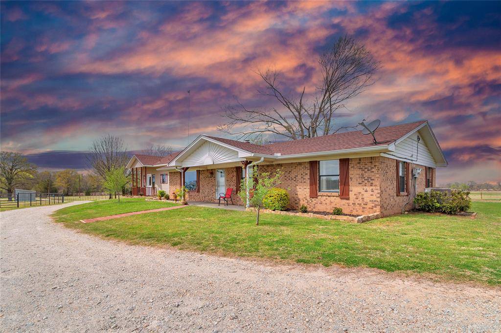 470 Vz County Road 2112, Canton, TX 75103