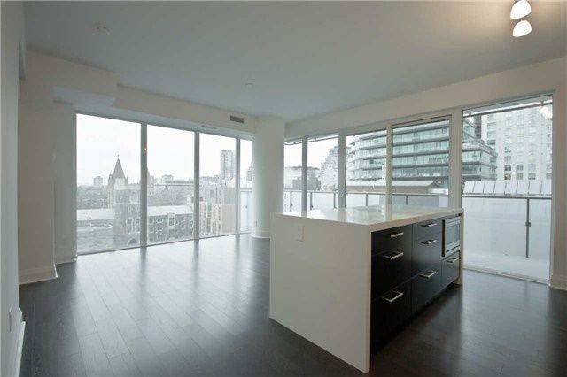 Toronto C01, ON M5S 0A6,65 St Mary ST #707