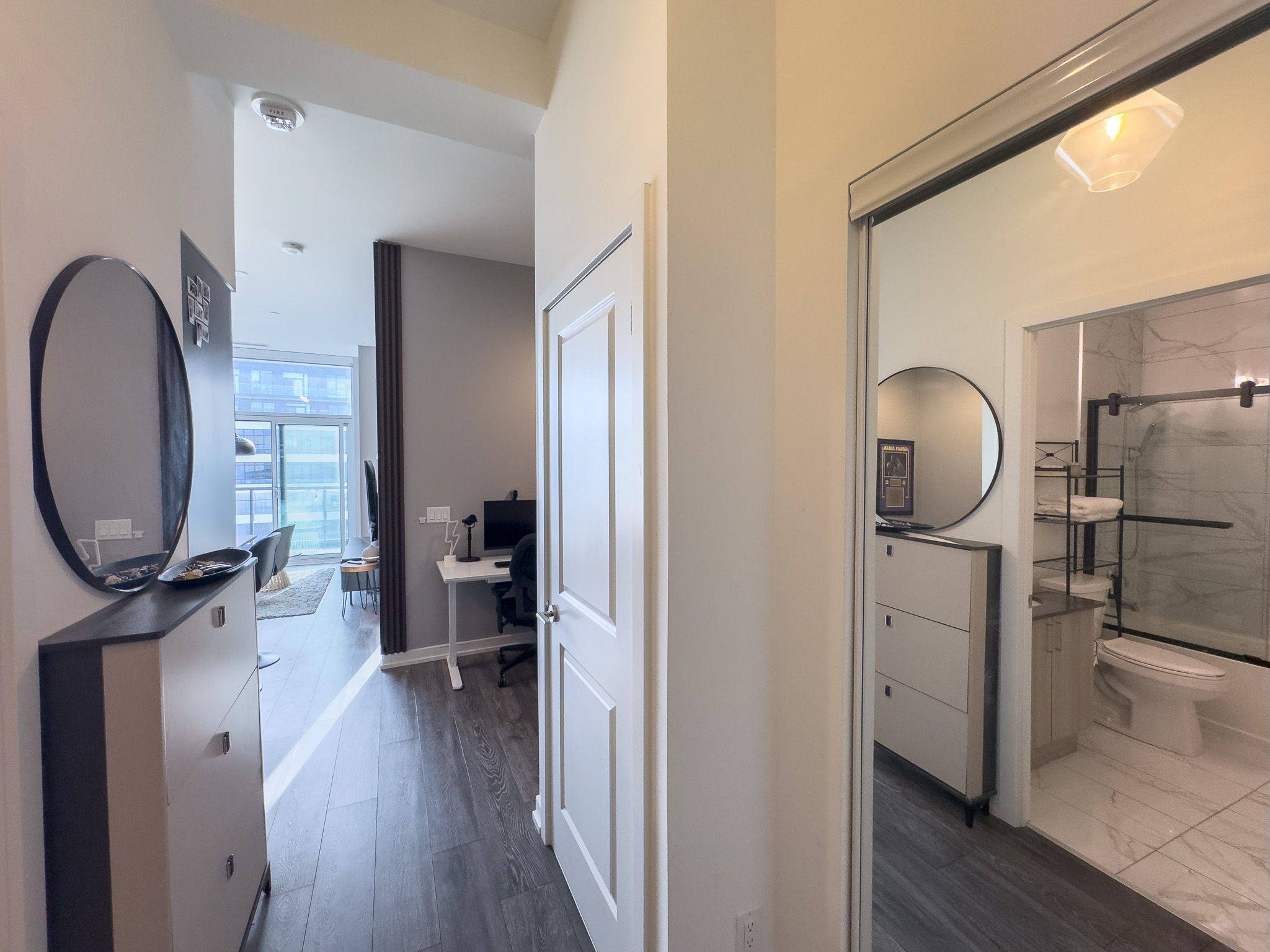 Pickering, ON L1W 0C3,1455 Celebration DR #PH2804