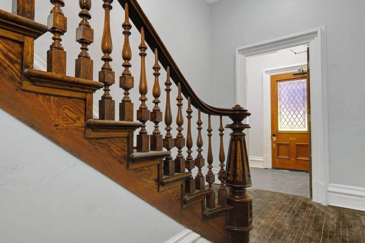 Lower Town - Sandy Hill, ON K1N 6M8,460 Wilbrod ST