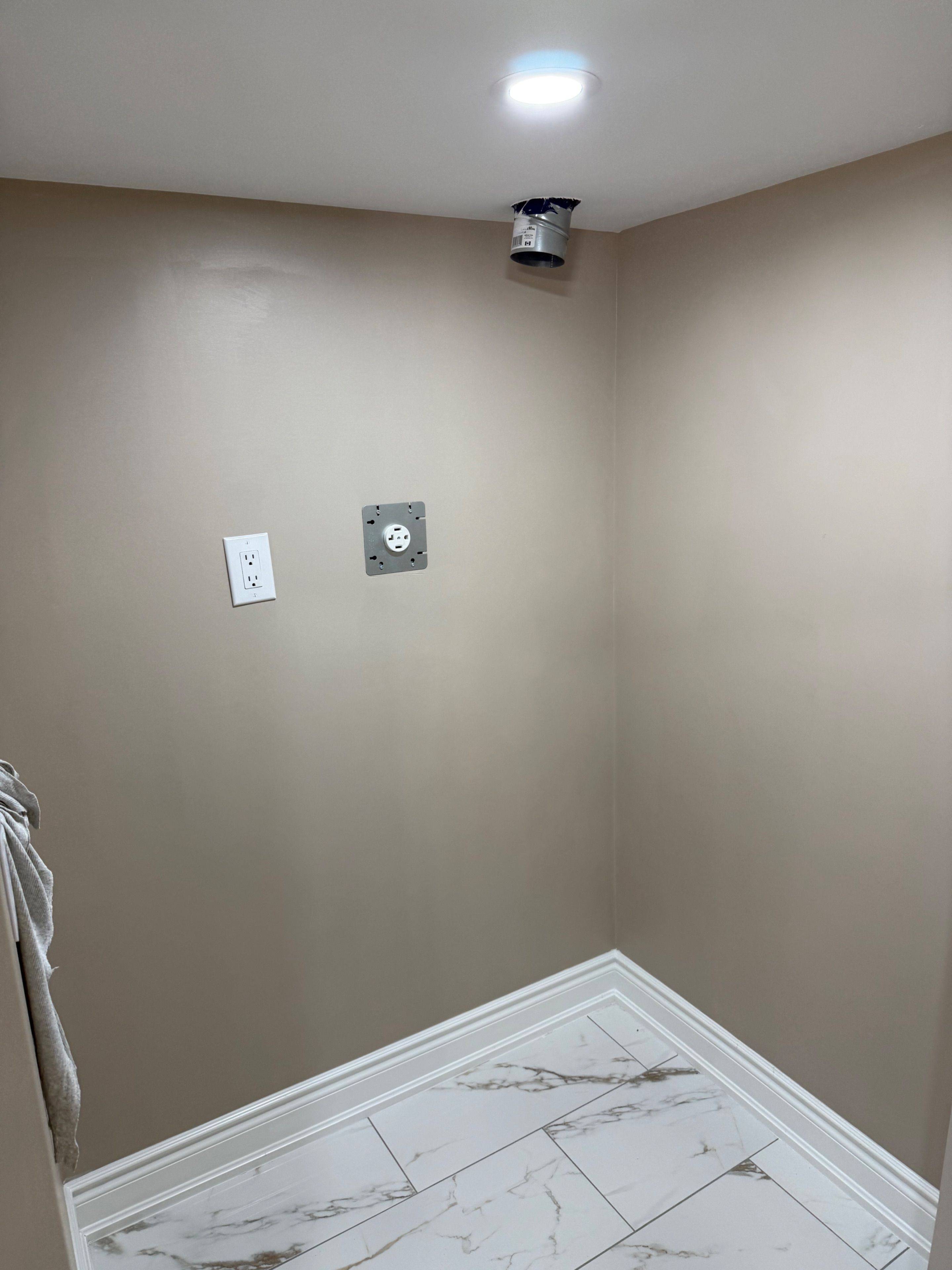Mississauga, ON L5V 1J8,4377 Violet RD