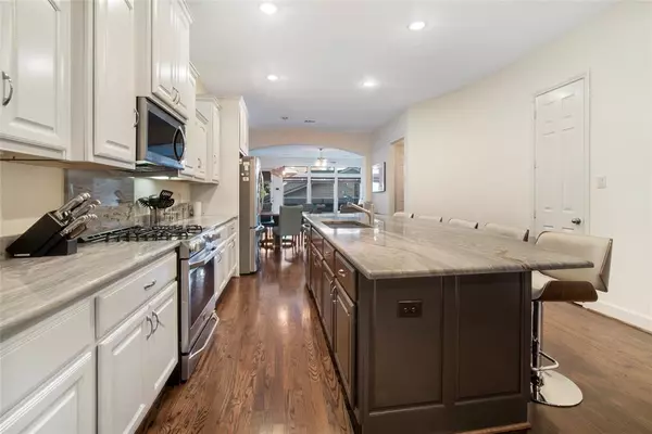 Dallas, TX 75219,2406 Knight Street