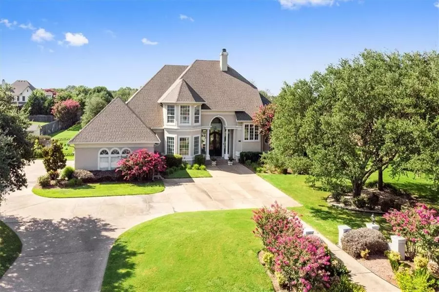 1021 Park Ridge Circle, Mcgregor, TX 76657