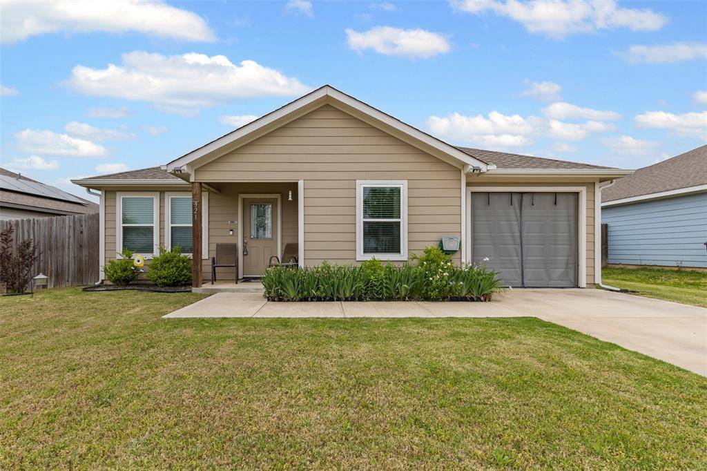 Cleburne, TX 76031,321 Blakney Street