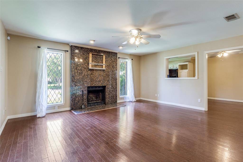 Dallas, TX 75206,5634 Vanderbilt Avenue