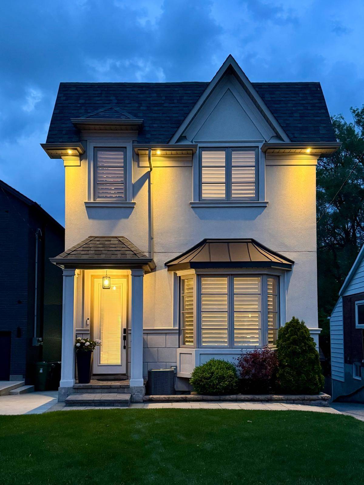 77 Leroy AVE, Toronto E03, ON M4J 4G9