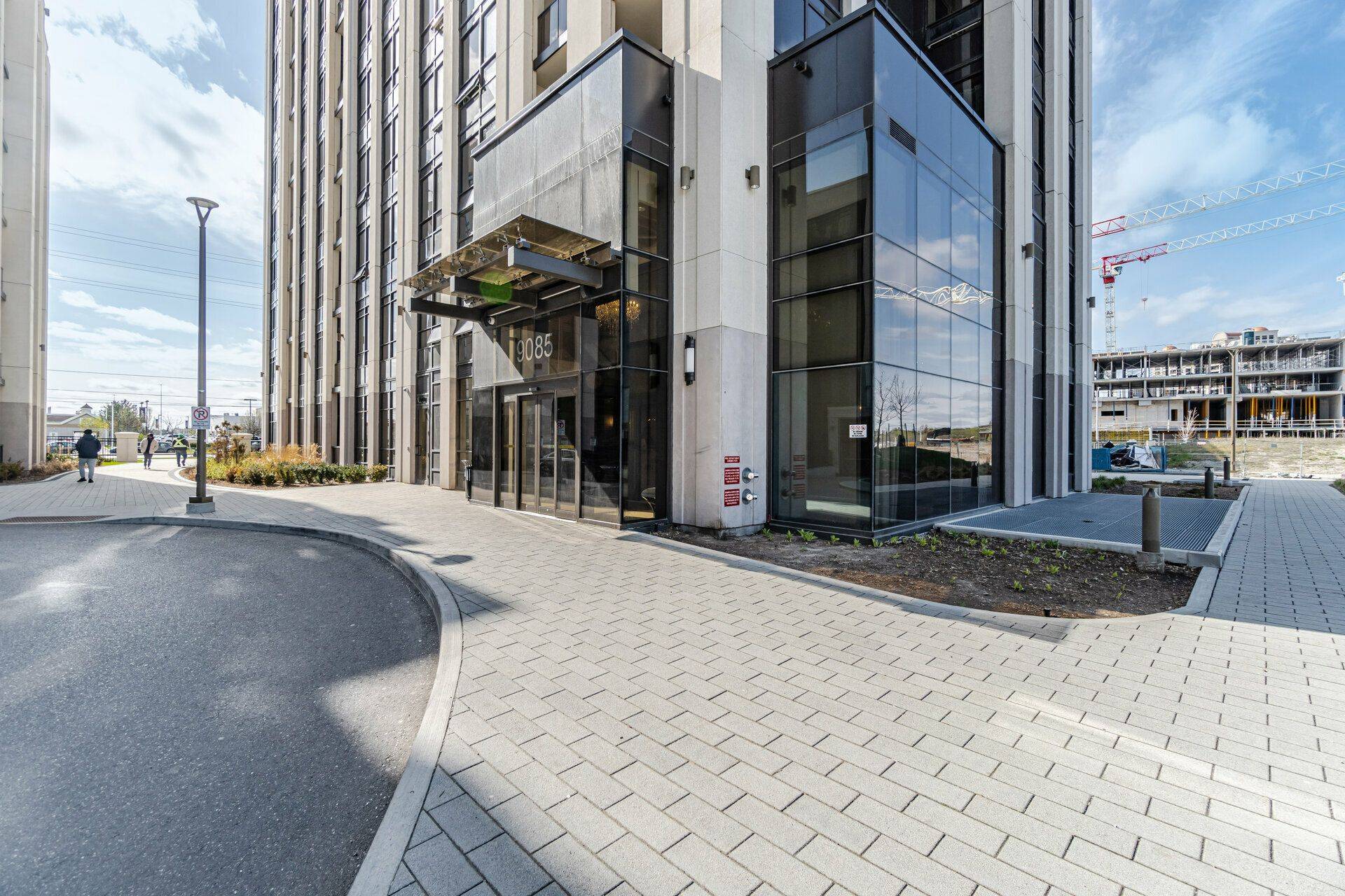 Vaughan, ON L4K 0L8,9085 Jane ST #108