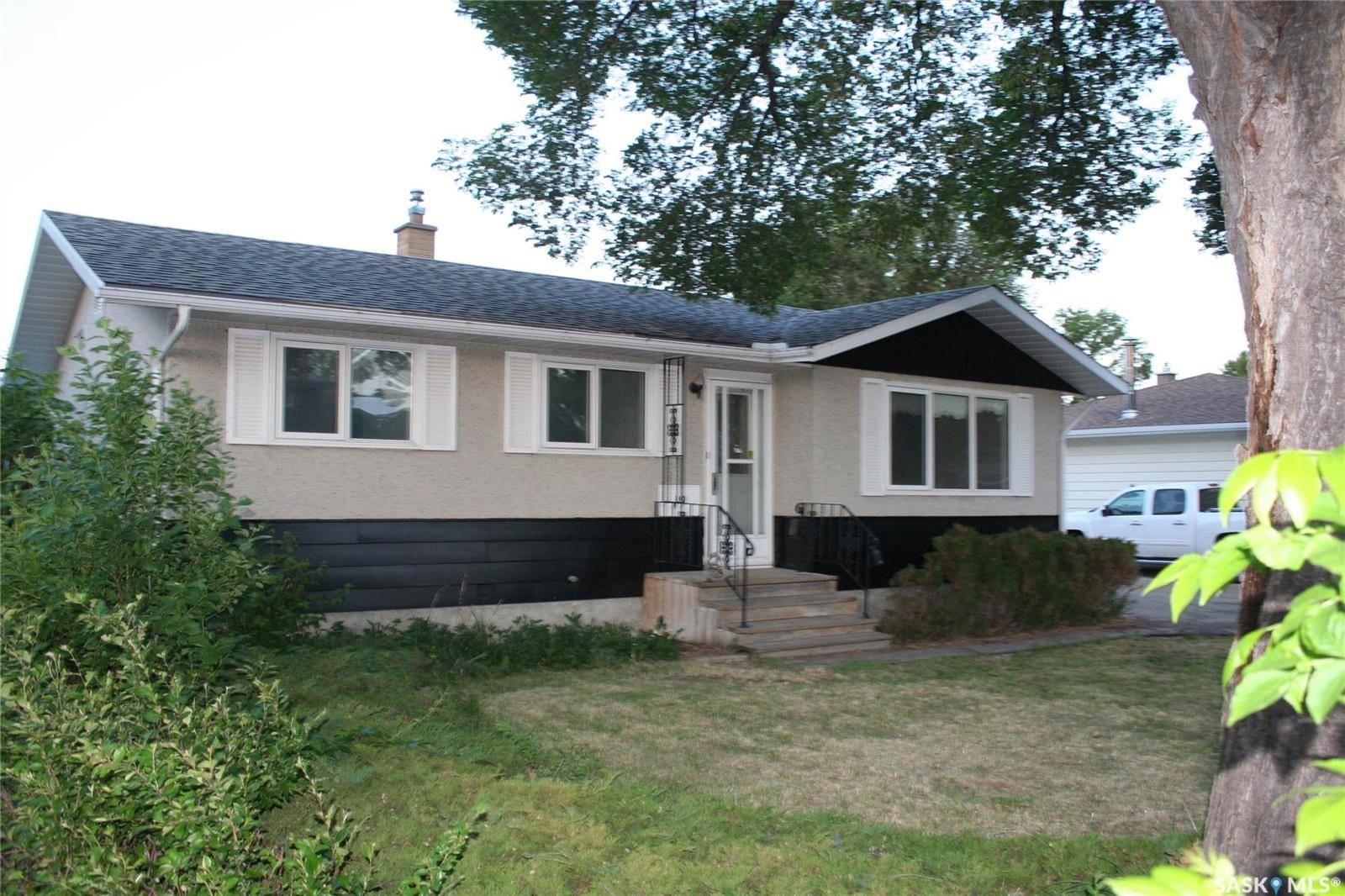 19 Merlin CRESCENT, Regina, SK S4R 3E7