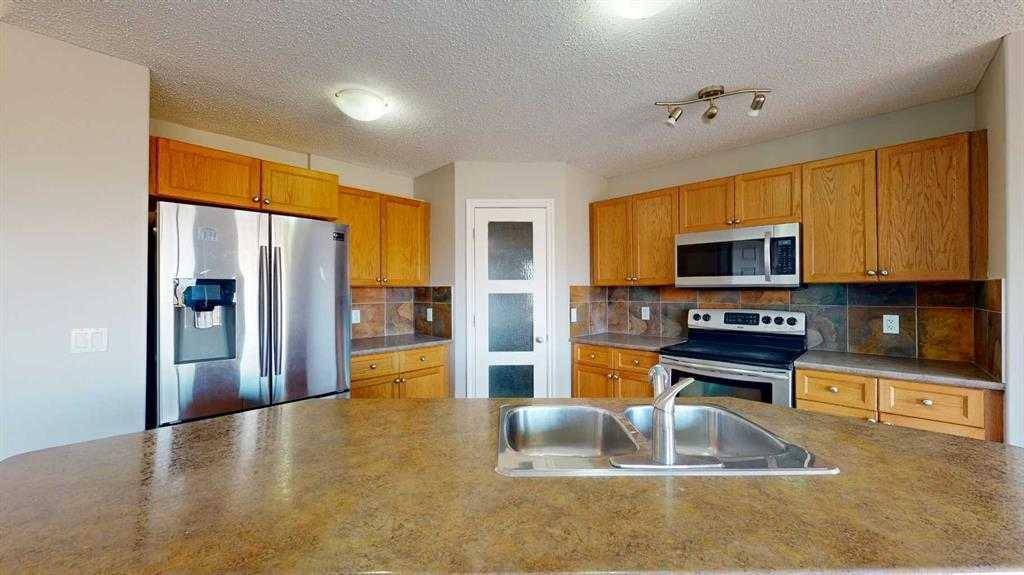 Fort Mcmurray, AB T9K0L8,334 Grosbeak WAY