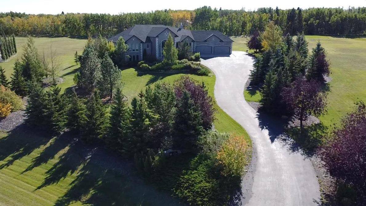 104 Grizzly Rise, Rural Rocky View County, AB T4C 0B5